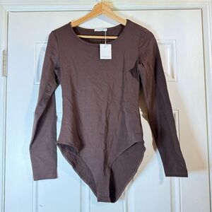 MANGOPOP Womens Brown Long Sleeve  Round Neck Bodysuit Size Small New